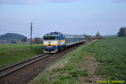 754 019