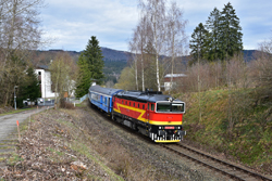 754 074